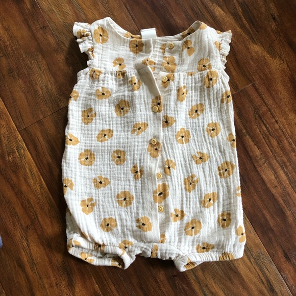 H&M Other - The sweetest H&M bubble romper